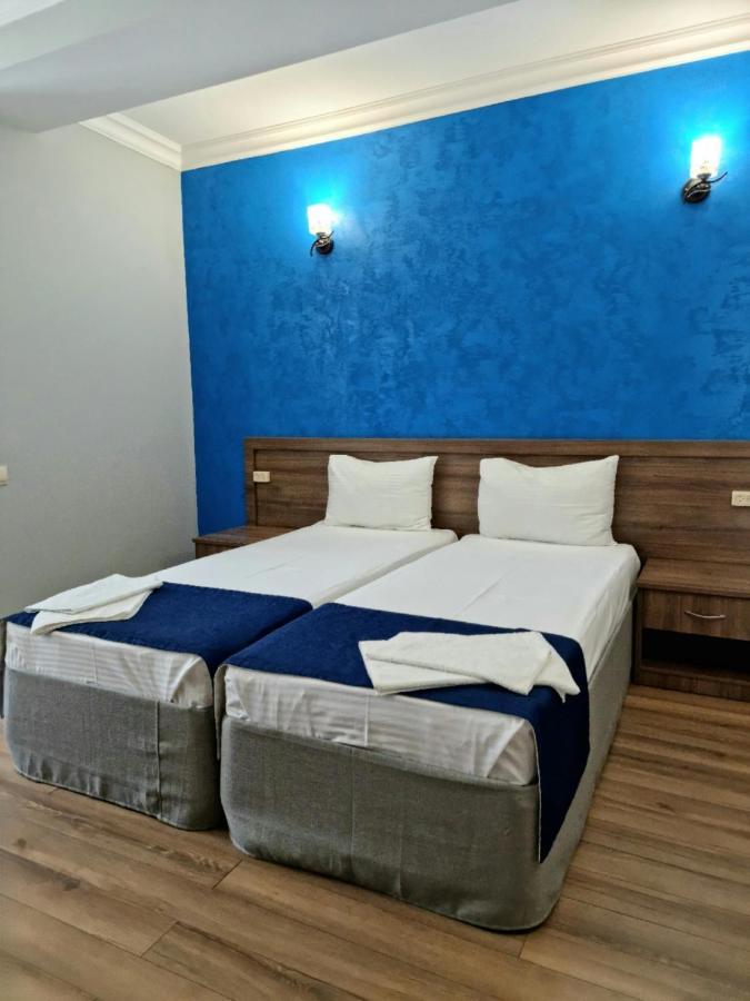 Nobi Guest House Gagra Exterior photo